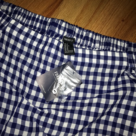 Off the shoulder top - Picture 3 of 3